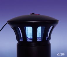 画像4: LED吸引式捕虫器　薬剤不使用で無害！ファン式なので音も静か！　 (4)