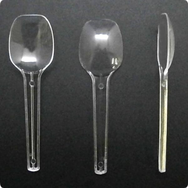 フジアイススプーン 透明 中 単袋入 | 食品容器販売の【パックデポ】