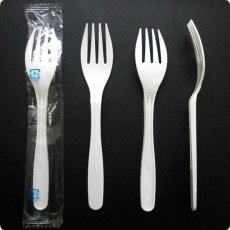 画像2: 使い捨て特中フォーク＃140mm アイボリー（1本袋入り）1,000本【業務用フォーク】【使い捨てフォーク】【プラスチックフォーク】コンビニ、弁当、パスタ、屋台、フェス、スイーツ・デザート用！ (2)