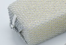 画像2: 業務用・アルネットタワシ（亀甲織）（大）1個当たり300円【30個入り】（厚み55mm）x160mmｘ80mm ※ケース発送　銀色の輝きの織物袋の中にスポンジが入っています！ (2)